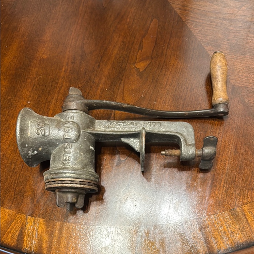 Vintage Meat Grinder Keystone 20 Cast Iron Co. Boyertown PA Antique Wooden Handl